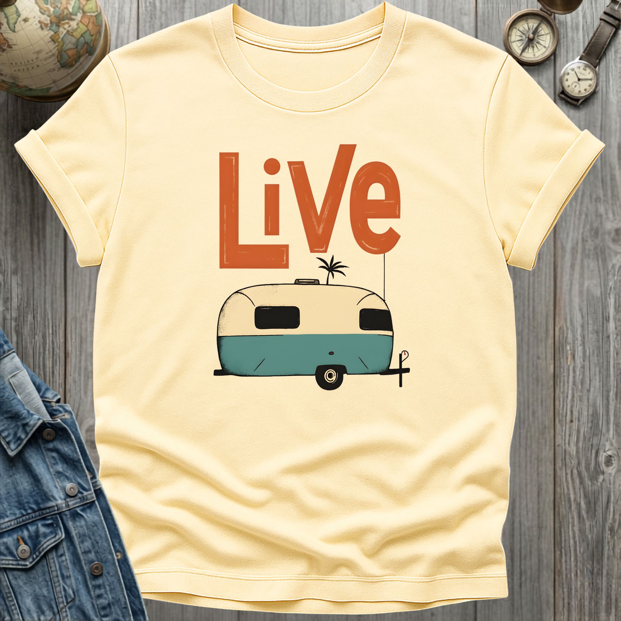 Live Solo Camper Retro T-Shirt
