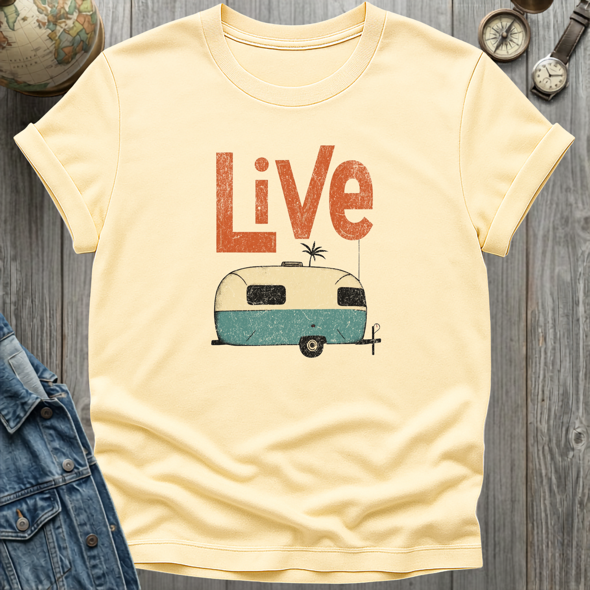 Live Solo Camper Retro T-Shirt